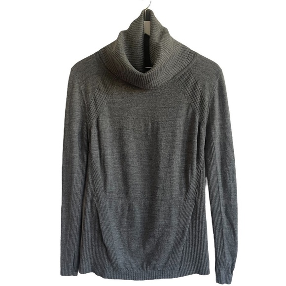 Lululemon Sweat And Savasana Merino Wool Sweater, Size 6 - Picture 8 of 13